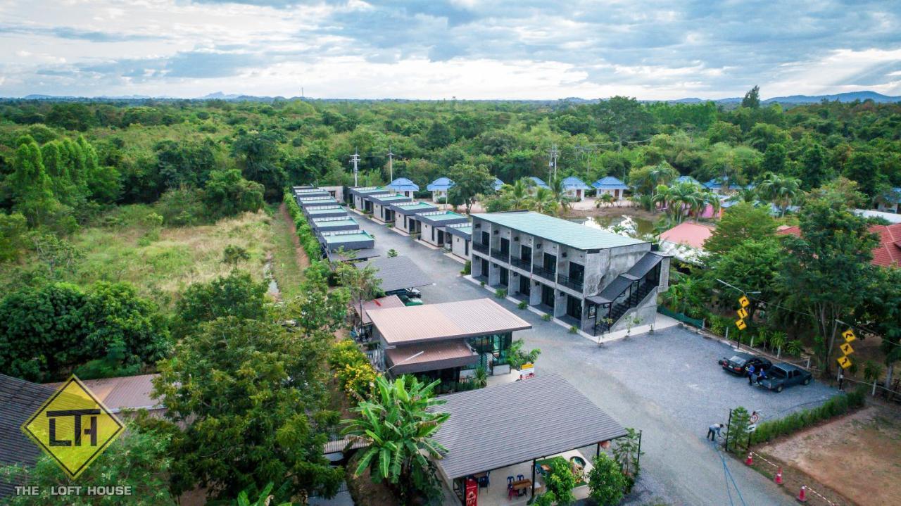 The Loft House Sakaeo Ξενοδοχείο Watthana Nakhon Εξωτερικό φωτογραφία