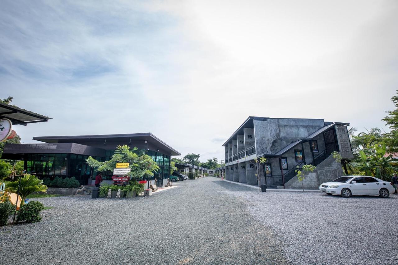 The Loft House Sakaeo Ξενοδοχείο Watthana Nakhon Εξωτερικό φωτογραφία