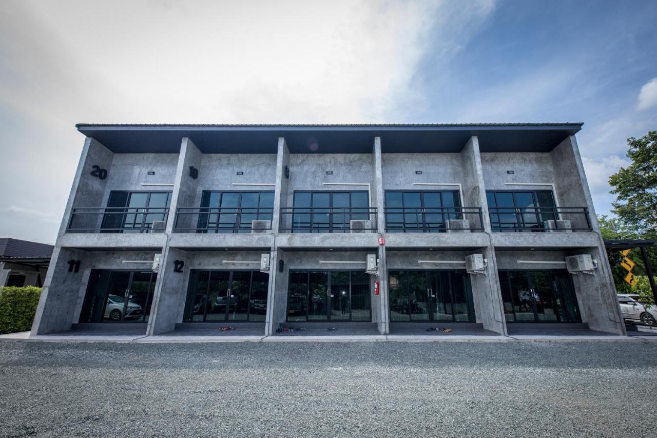 The Loft House Sakaeo Ξενοδοχείο Watthana Nakhon Εξωτερικό φωτογραφία